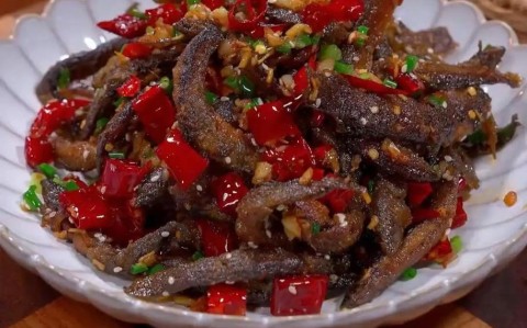 泥鳅的做法（泥鳅的做法怎么做比较好吃）