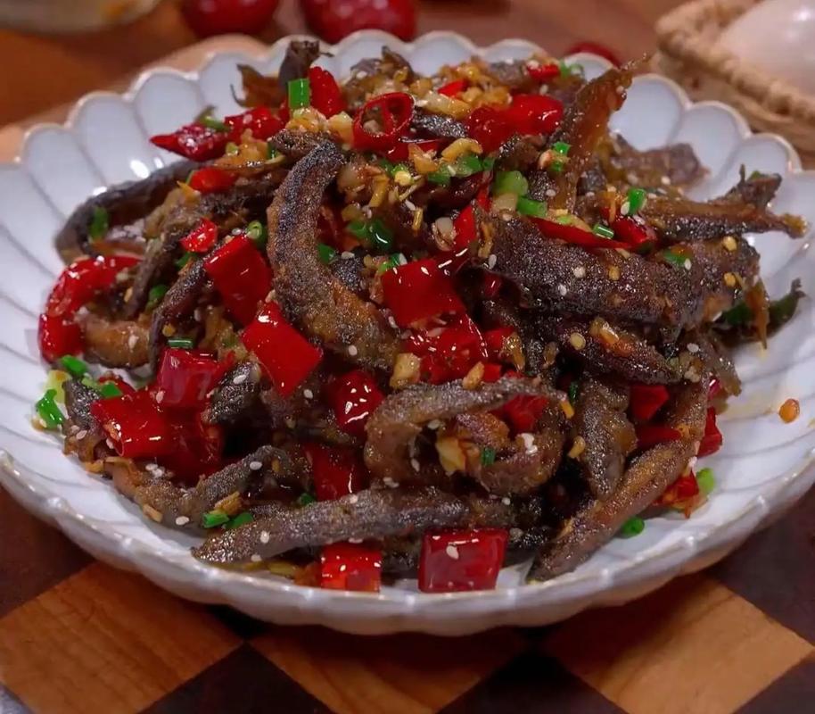 泥鳅的做法（泥鳅的做法怎么做比较好吃）